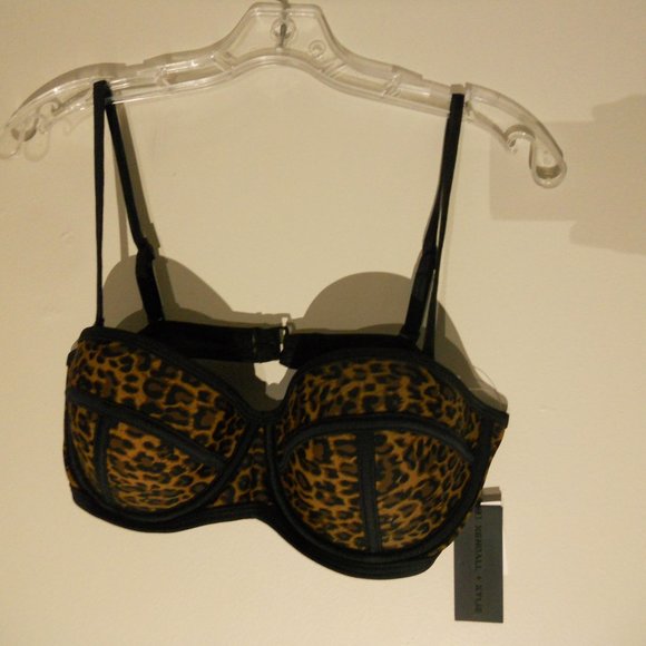 Kendall & Kylie Other - Kendall & Kylie Swim Bikini Top 32C, 34B, 32D  Leopard M NWT